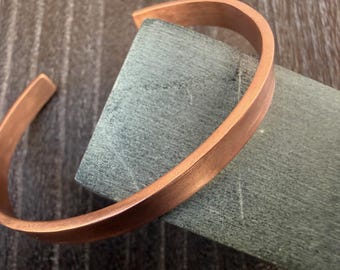 Brazalete de cobre cepillado, 3/16"