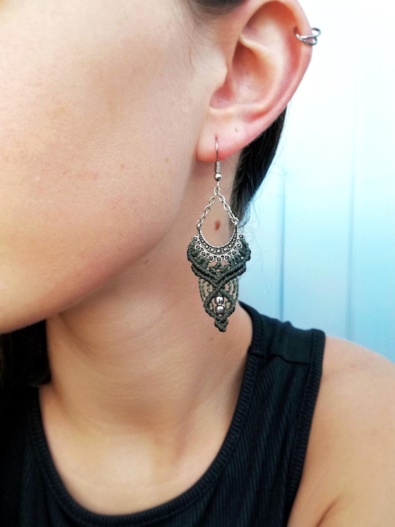 INFINITY - Boho style macramé earrings