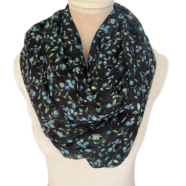 Forget-Me-Not Floral Print Women's Scarf, Lightweight for All Seasons, Oblong / Infinity Scarf