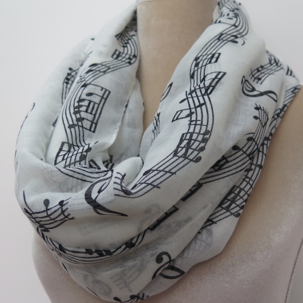 White and Black Music Note Print Women's Scarf Infinity / Long