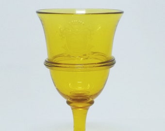 Carder Steuben vintage goblet - cordial in yellow with engraved coat of arms