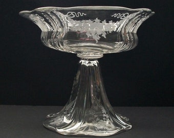 Steuben Art Deco engraved crystal compote - Carder era, very rare and signed.