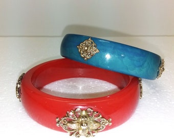 Vintage lucite bangles x 2 with brass filigree decoration
