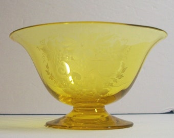 Steuben crystal candy dish / sherbet - Art Deco Carder era - Bristol yellow engraved "Autumn" pattern