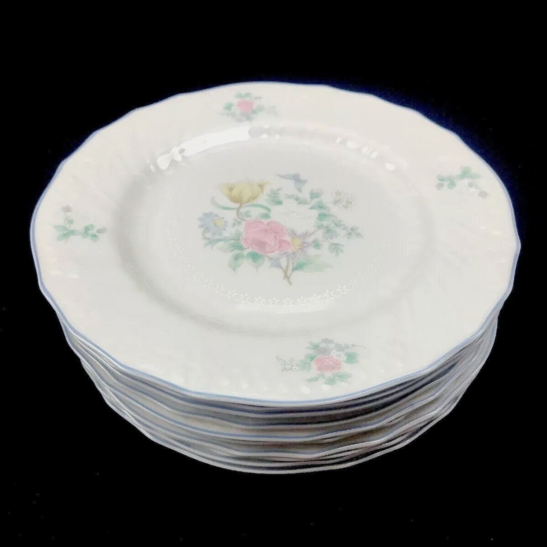 Royal Doulton Valencia Moselle Collection 1144 1983 8 Salad Plate Set