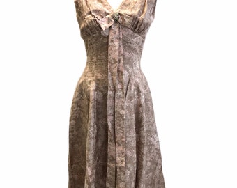 Vintage Clothing 1950s A Jerry Gildan Spectator Women’s Pink Cotton Print Fit & Flare Dress