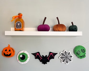 Halloween Garland - Pumpkin, Eyeball, Bat,  Spider web and Skull - Halloween Decorations