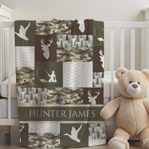 Cobertor Minky para Bebê Menino, Cobertor para Bebê Caçador, Cobertor Personalizado com Nome de Bebê, Presente Personalizado para Chá de Bebê, Berçário Florestal, Pesca, Veado