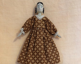 7 Gables doll in original clothes - Dressed Grodnertal from early period