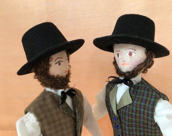 Hats for 19th century gentlemen dolls