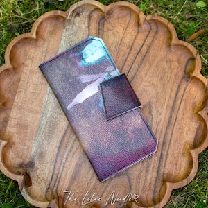 Tarjetero plegable de piel sintética con estampado floral morado, 10 ranuras para tarjetas, billetera delgada grande para mujer