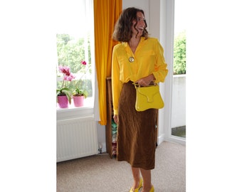 Brown Corduroy 70s Skirt, Size 6-8