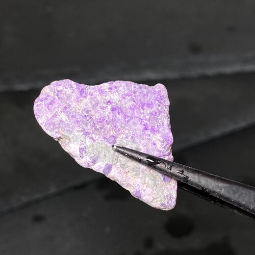 A8.7g Gel Sugilite , Gem Quality, shops Natural Untreated, Lapidary Rough Mineral Specimen