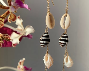KARA dangling summer essential shell earrings