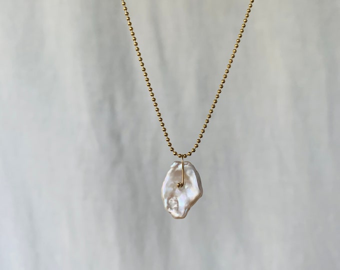 AVA pearl layering necklace