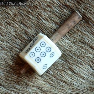 Medieval Bone Spinning Dice