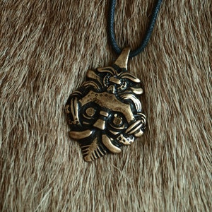 Gnezdovo Pendant