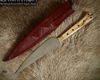 Medieval Knife - Deluxe Version with Decorated Sheath
