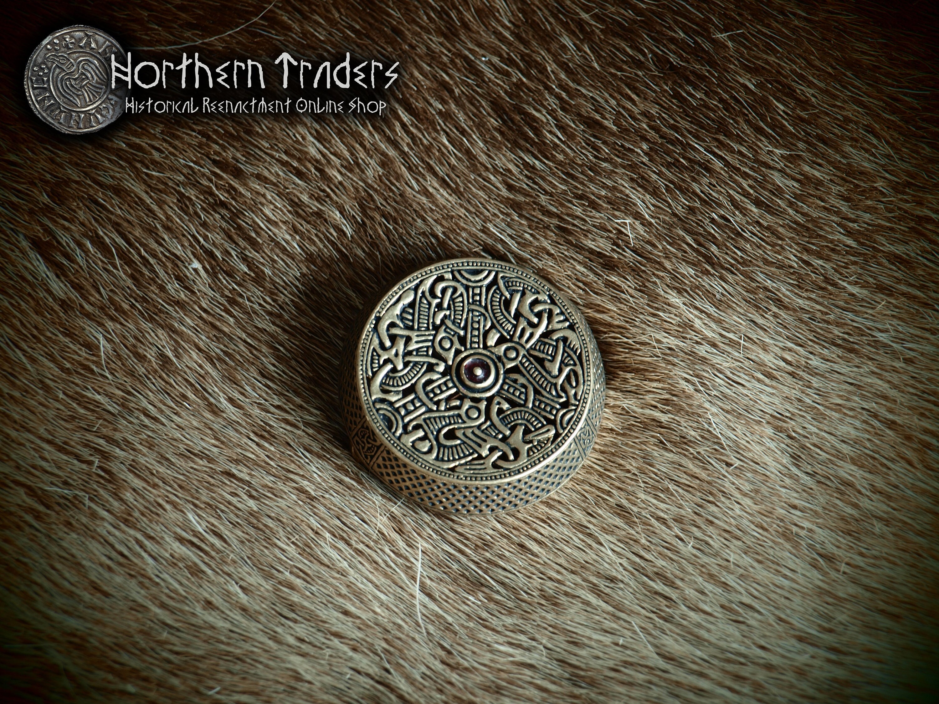 Brooch shop online shopping