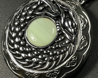 ヘラクレスのアンティークビクトリアンロールゴールドロケットフォブ