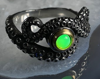 Uranium Kraken Ring Stainless Steel Steampunk Octopus Squid Tentacle Two Tone Raw Brass Yellow UV reactive Vaseline Glass Whole Sizes 7 - 13