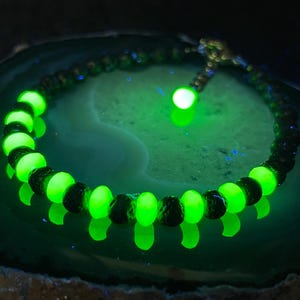Uranium Glass Bracelet Adjustable UV reactive Yellow Vaseline Glass and Black Lava Meteor themed Unisex Bracelet Minimalist Customizable