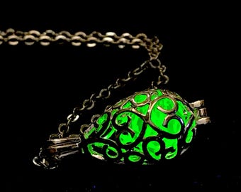 Uranium Teardrop Necklace Filigree Fluorescent Vaseline Glass UV Reactive Pendant Victorian Lace Locket Ladies Gift Jewelry Silver or Gold