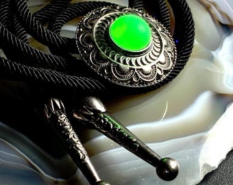 Uranium Glass Bolo Tie, UV Reactive