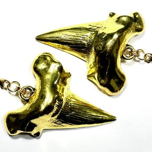 Shark Tooth Ear Hangers, 6g-00g, Solid Pewter Ear Weights
