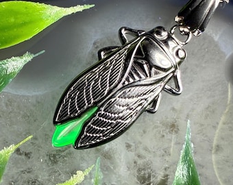 Uranium Glass Firefly Pendant UV Reactive Cicada Necklace, Stainless Steel