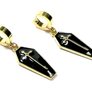 Gothic Coffin Huggies Minimalist Stainless Steel Hoop Earrings Gold Black Enamel Cross Macabre Halloween Theme Unisex Style Memento Mori