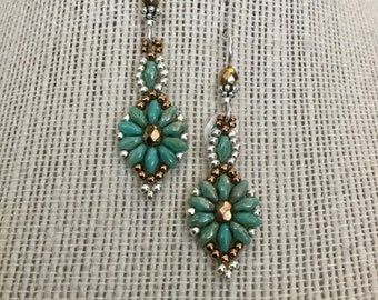 Southwestern style Turquoise Color Chic Cowgirl Cool Beaded Earrings