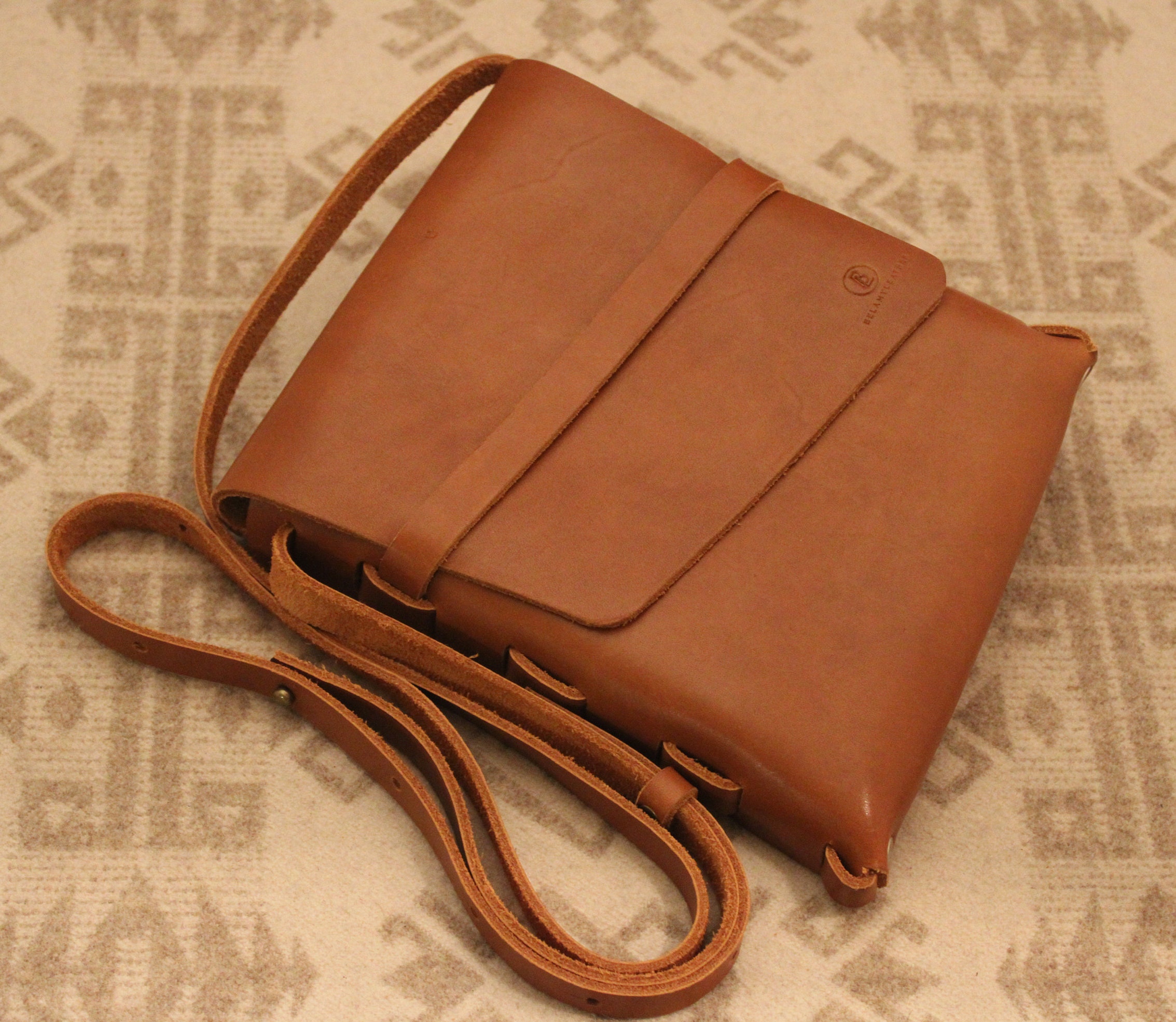 handcrafted leather handbags