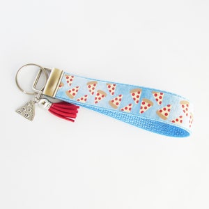 Pizza Key Fob - Pizza Slice Keychain - Pizza Lover Wristlet - Food Lover Gift - Foodie Gift - Food Key fob - Pepperoni Pizza Lover Gift