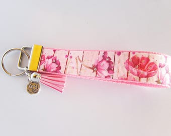 Floral Wristlet Key Fob - Pink Floral Keychain - Glitter Floral Key Fob - Gifts Under 10 - Gifts For Her - Flower Charm - Tassel Key Fob