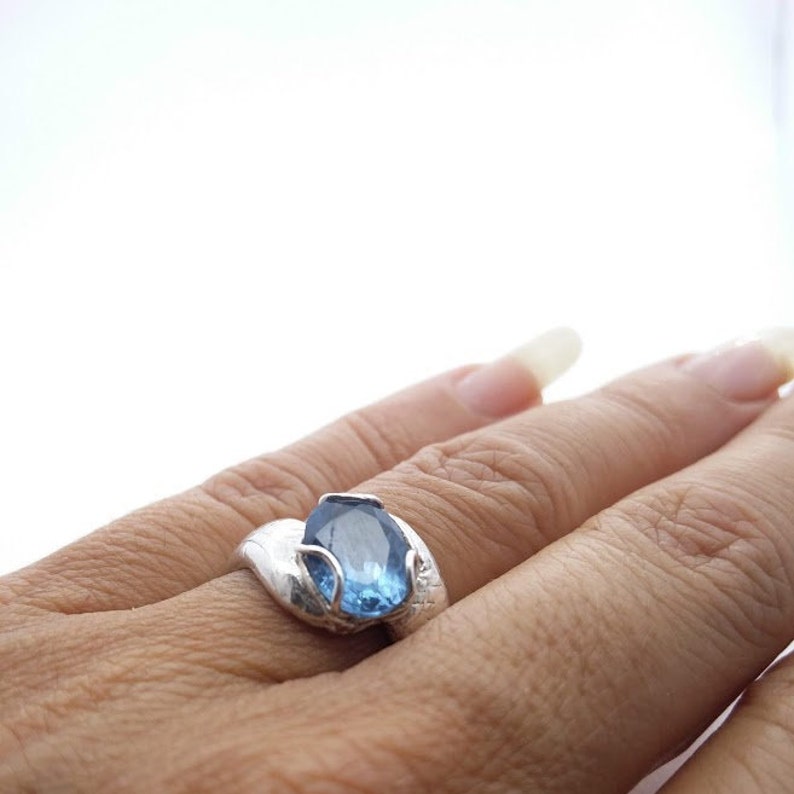 bi5, Blue fine silver ring image 1