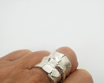 bi19, feminine unusual wrapped pure silver ring... Love is in the details