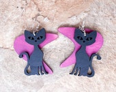 Chic Atomic Black Cat Earrings - Retro Inspired Dangle Jewelry, Quirky Accessory for Cat Moms