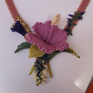 HIBISCUS bead weaving technique weaving bead flower hibiscus