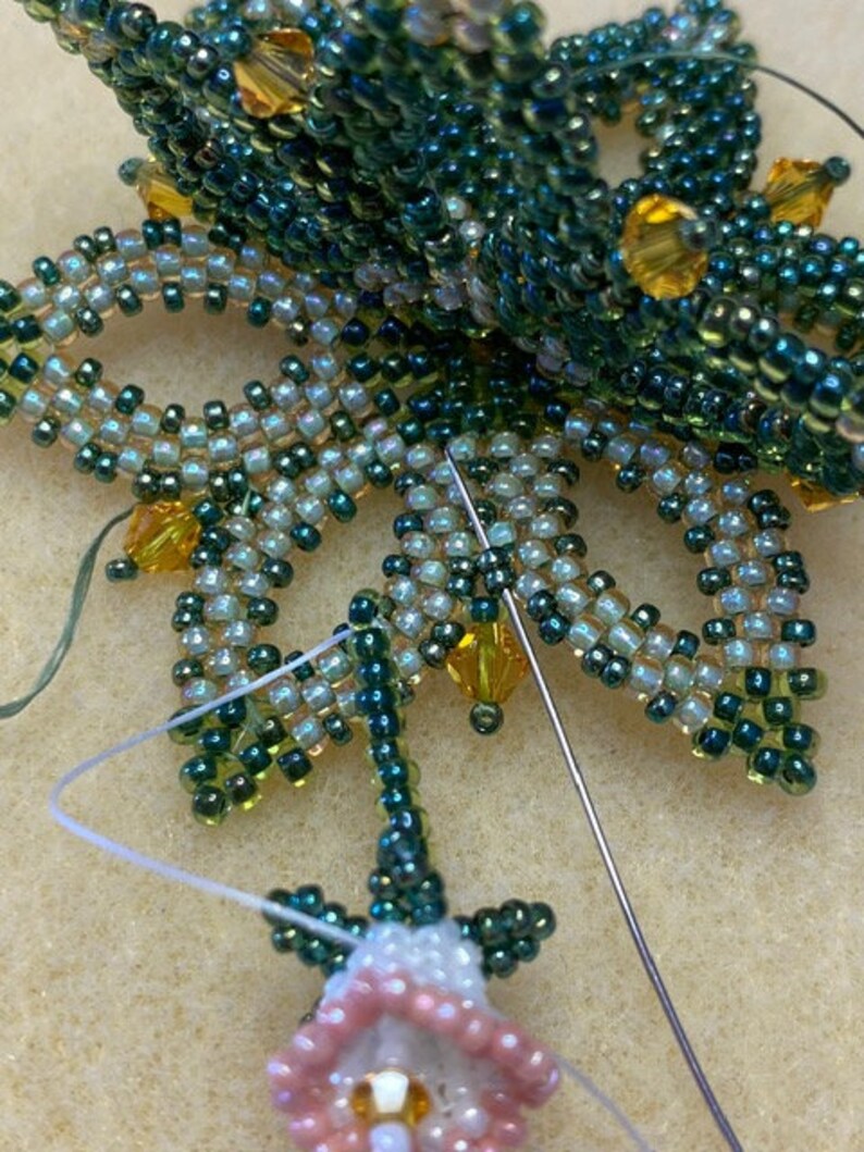 Il seme,il fiore,la vita Tessitura di Perline, Weaving Beads, fiori, flowers, parure, necklace, earrings, collana, orecchini immagine 8