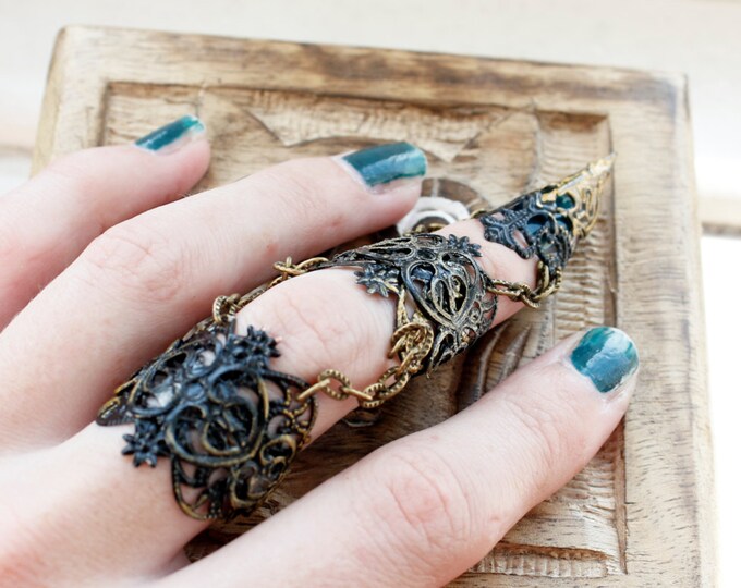 Armour Claw Ring