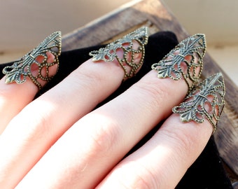 Fingertip Rings Claws - Elvish Armour - Adjustable - Nail Tips - Set of 5 - Claw Rings - Halloween Costume - Nail Bite Prevention