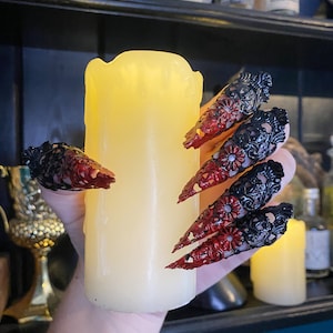 Dragon Claw Rings - Nail jewellery - Nail Bite Prevention - Goth Jewelry - Witch claws - Halloween costume - finger armour - cosplay armor