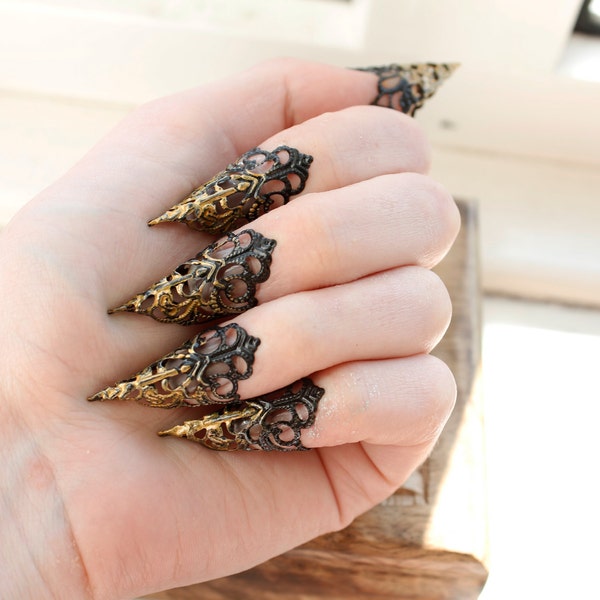 Bagues griffes - réglables - BDSM - bijoux gothiques - mode alternative - costume d'halloween - steampunk - 3 variantes - lot de 5 - bague de sorcière