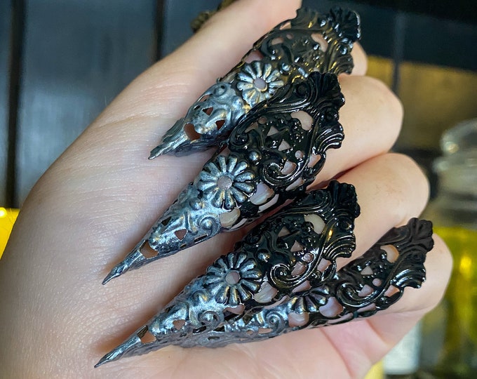 Dragon Claw Rings