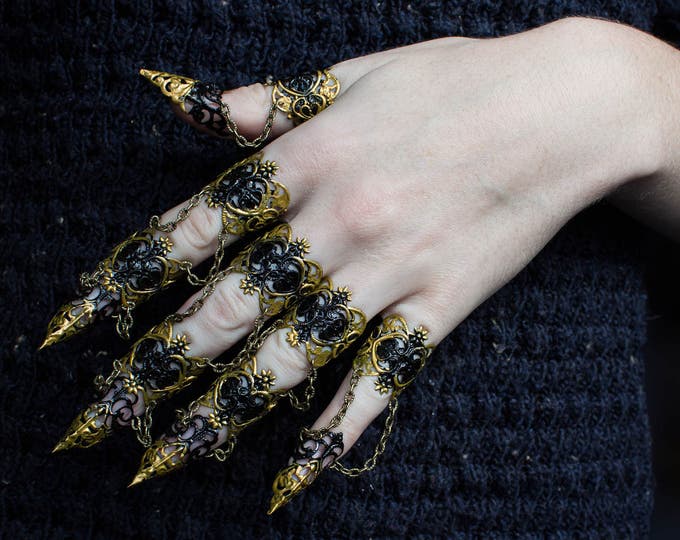 Ebony Armour Hand Set