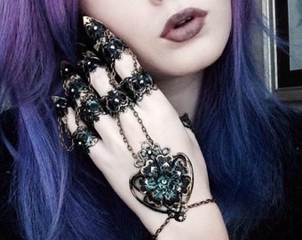 Full Hand Black Dahlia