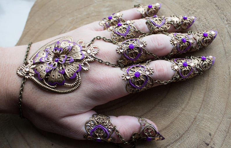 Full Hand Claws - Nail Rings - Steampunk Jewellery - Gothic hand piece - Halloween Costume - Witch Claws - Cosplay Armour - Vampire Armor image 3