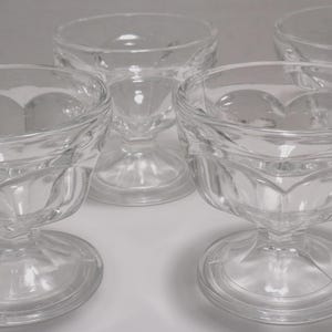 Vintage Clear Glass Footed Dessert Ice Cream Pudding Sherbet Cups (4)