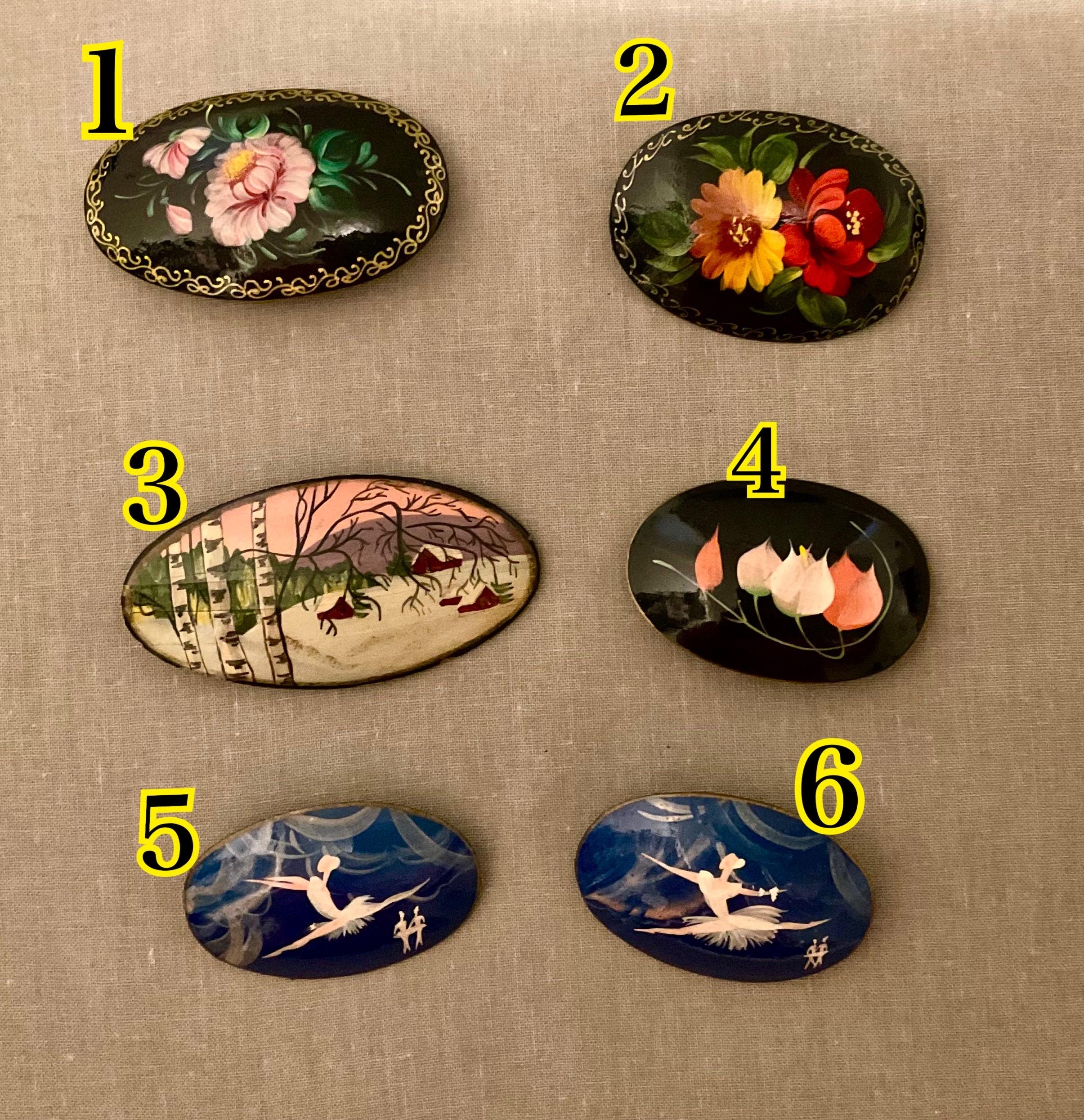 Broche Poupée Russe Matriochka Signée TARATATA - Collector - Bijou Vintage